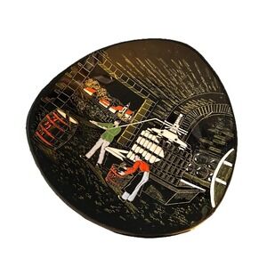 Longwy Black Enamel Plate‎ "le pressoir" (Vintage, Hand-painted, Made in France)